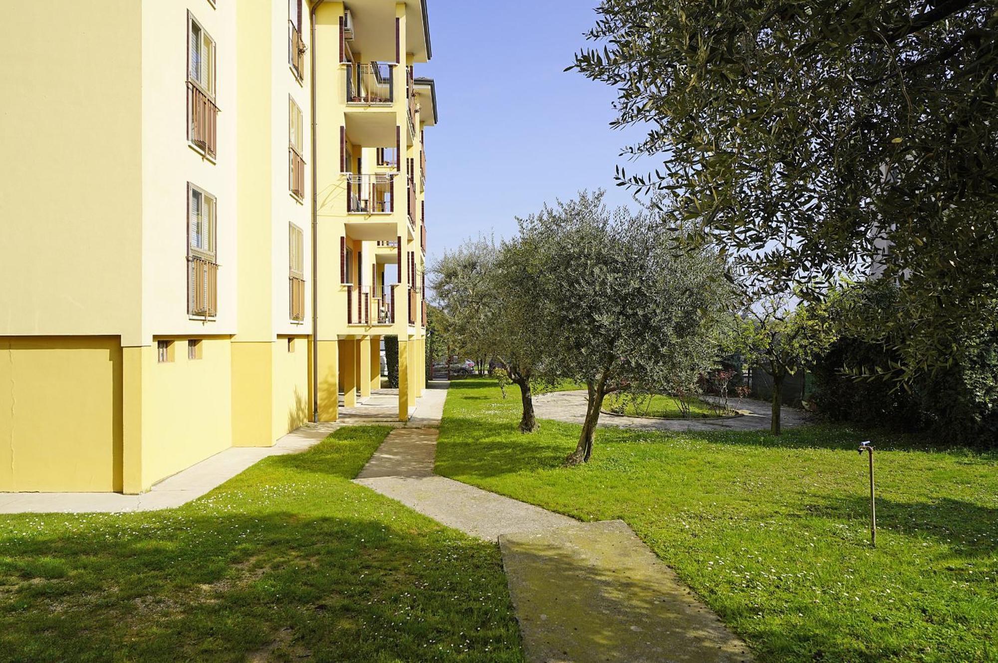 Aurora B2A Apartment By Wonderful Italy Desenzano del Garda Zewnętrze zdjęcie